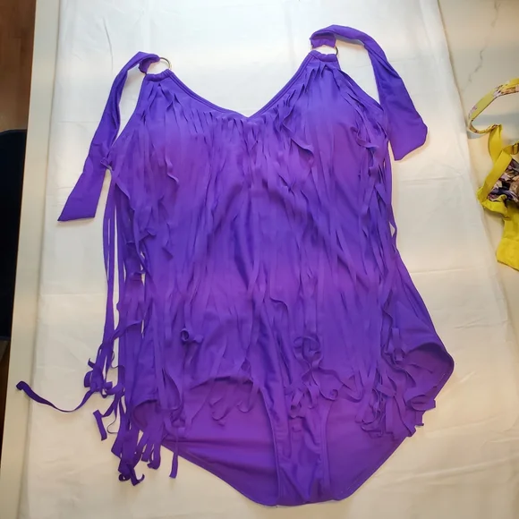 One Piece Swimsuit with Pretty Tassel - Picture 1 of 6